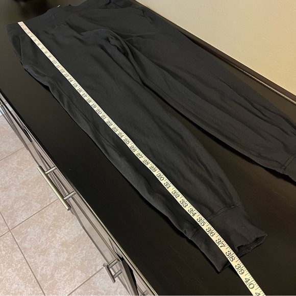 Lululemon Ready to Rulu slim fit jogger, highwaisted, size 8 - Picture 9 of 13